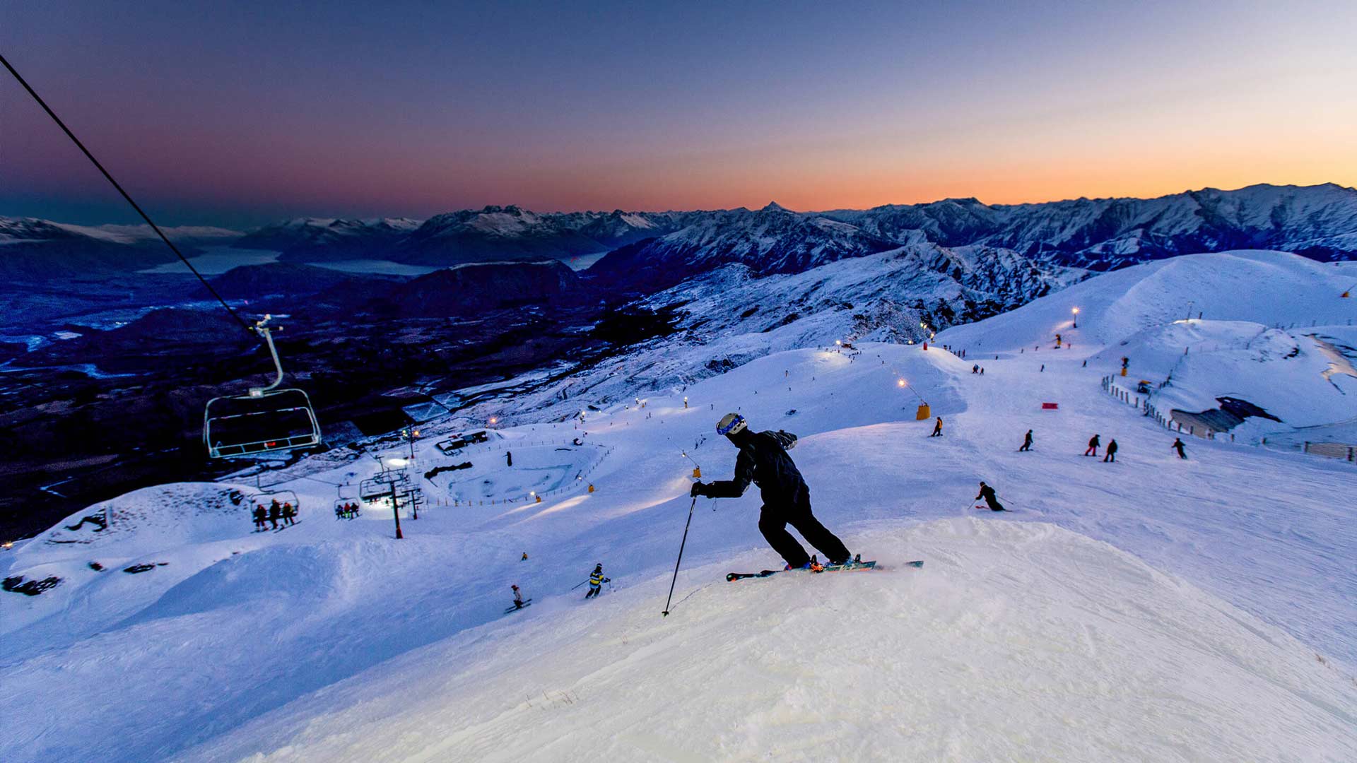 Peak Ski & Snowboard Travel Deals