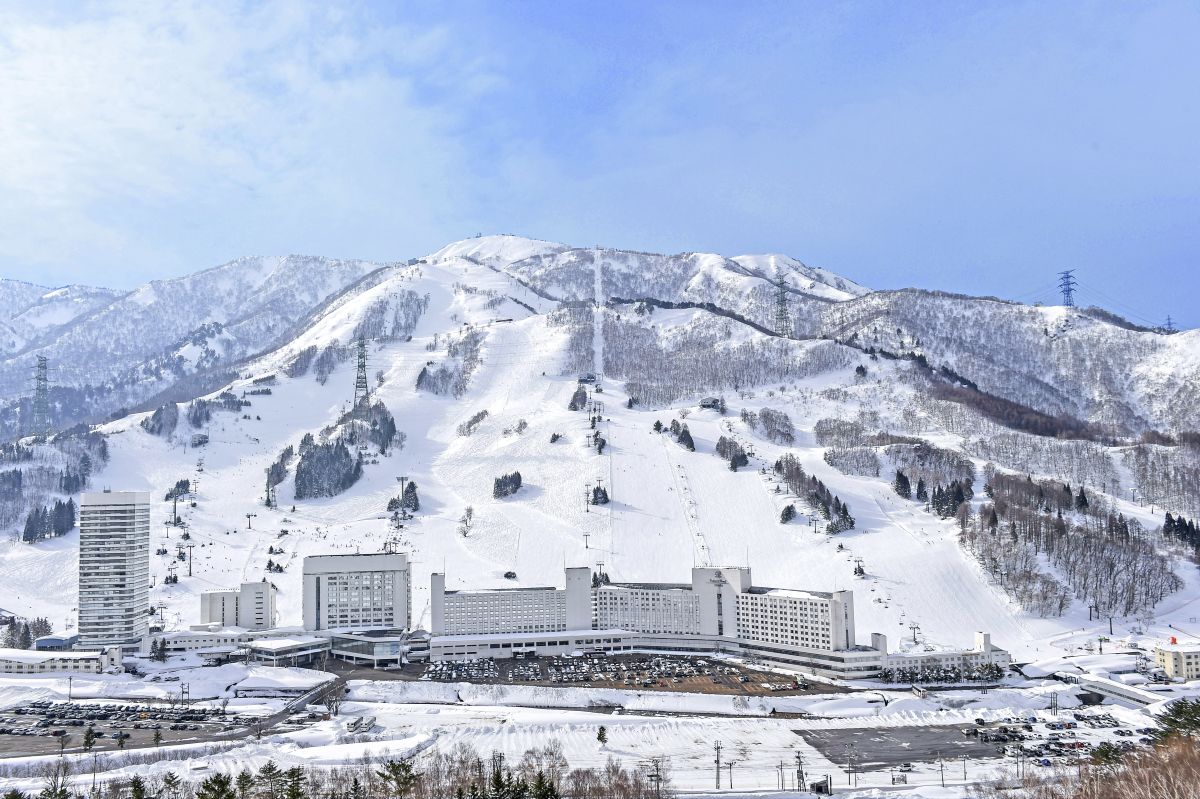 Wide view Naeba Ski Area